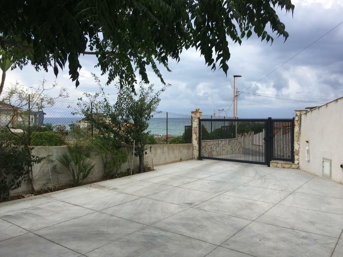 Casa Vacanza Demi Alcamo Marina Bagian luar foto