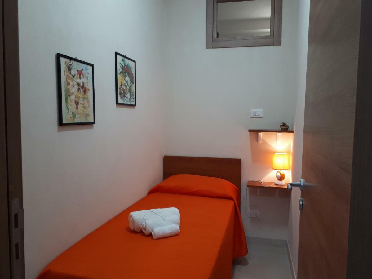Casa Vacanza Demi Alcamo Marina Bagian luar foto